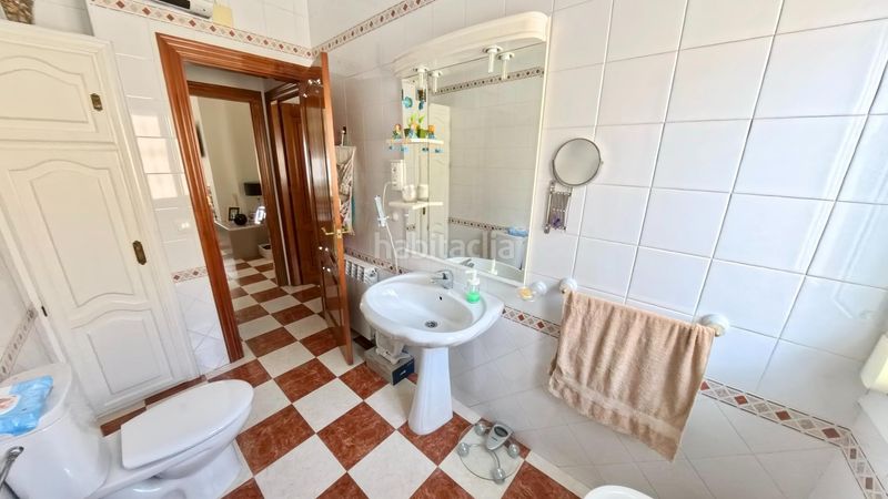 Foto f4c0b634-d908-404a-8a29-a8665dcb8660. Casa adosada casa de lujo en venta en campo cámara, castril vistas al valle y la montaña, amplitud y calidad en Cortes de Baza