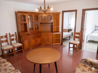 Lloguer Pis  Calle dorada. Alquiler de piso para estudiantes en la chana  las torres, grana