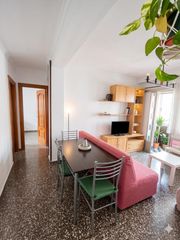 Flat in Calle TIBONIDAS