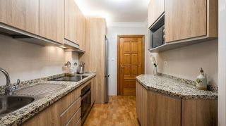 Rent Flat  Calle san basilio. Alquiler piso 3 dormitorios san francisco javier granada  reform