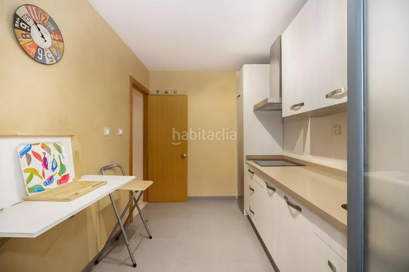 Foto 5e0c9652-3f36-4c9d-ae5b-6a047612ee5e. Piso  en venta en costa ballena 2 habitaciones, terraza, garaje, trastero y piscina comunitaria en Chipiona