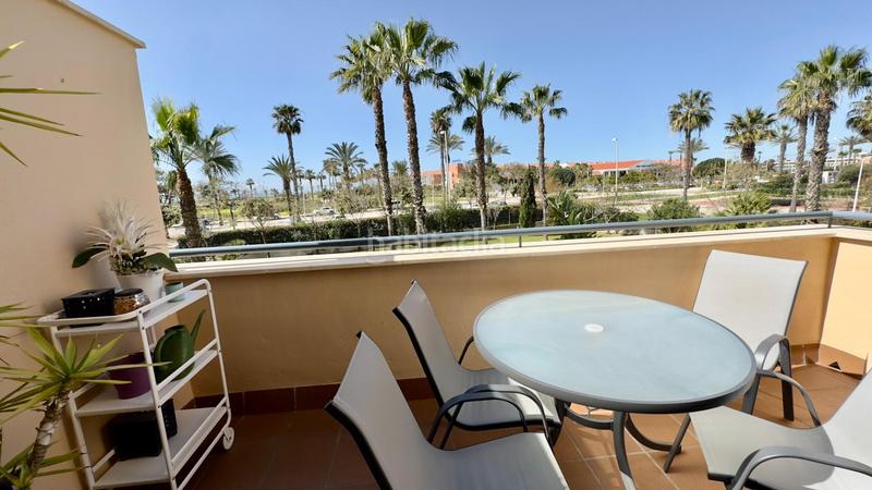 Foto 77cb3a1a-044a-4bd4-a008-35e71b76c349. Piso  en venta en costa ballena 2 habitaciones, terraza, garaje, trastero y piscina comunitaria en Chipiona