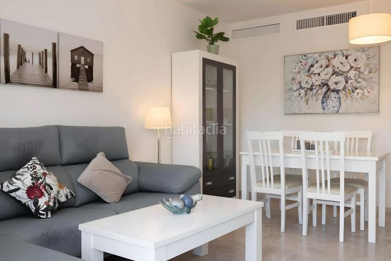 Foto b5ae6eff-6d09-44fa-af80-7ade652b8760. Piso  en venta en costa ballena 2 habitaciones, terraza, garaje, trastero y piscina comunitaria en Chipiona