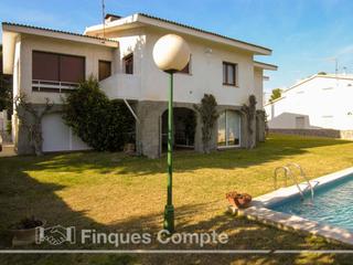 Chalet  Rosella. Chalet independiente