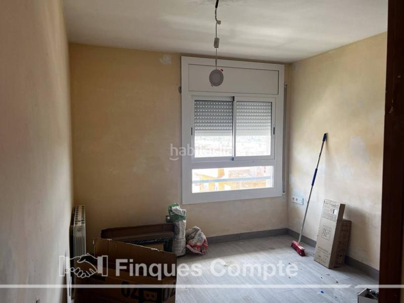 Foto d354783d-9bb0-4137-b56d-cf831e0a03d0. Piso  centrico semi reformado. en Roda de Barà