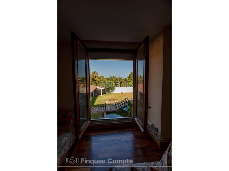 Foto 0d29e282-6d1c-4bda-848b-256c6b68e05c. Chalet alto standing en Roda de Barà