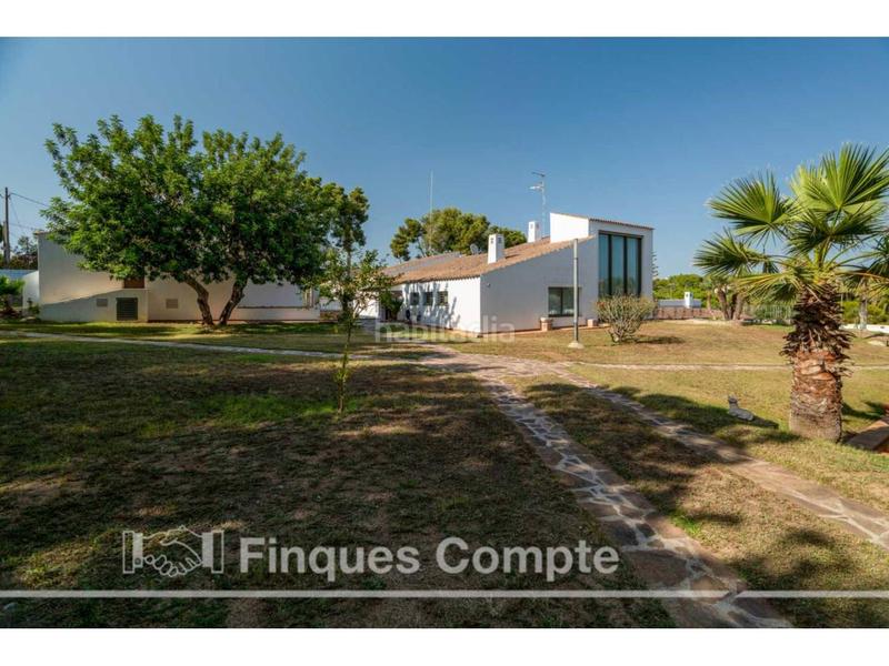 Foto ec060a95-5897-42ae-bb79-1b22ab416566. Chalet alto standing en Roda de Barà