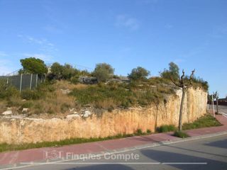 Residential Plot  Ramon casas. Parcela esquinera