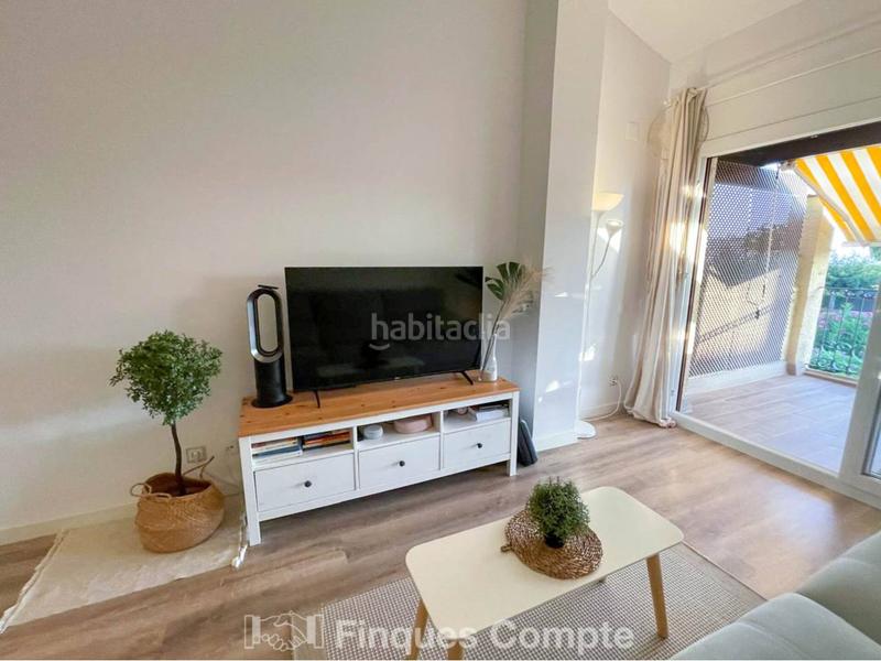 Foto e7579e52-30c6-4120-bd25-e4bd9cde86d3. Apartamento  completamente reformado en Roda de Barà