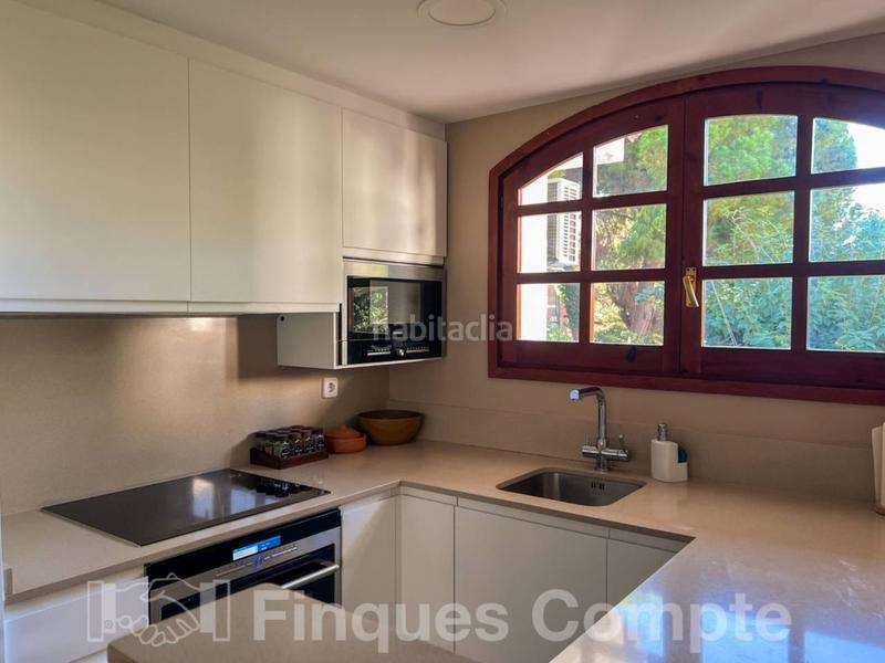 Foto 394463f4-81b3-4545-8180-0ae5b4ad6e28. Semi detached house with parking pool in Roda de Barà