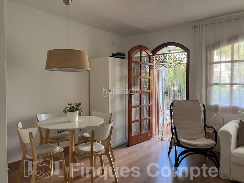 Foto f0579689-0e1d-4799-aceb-d0cf53395c96. Semi detached house with parking pool in Roda de Barà