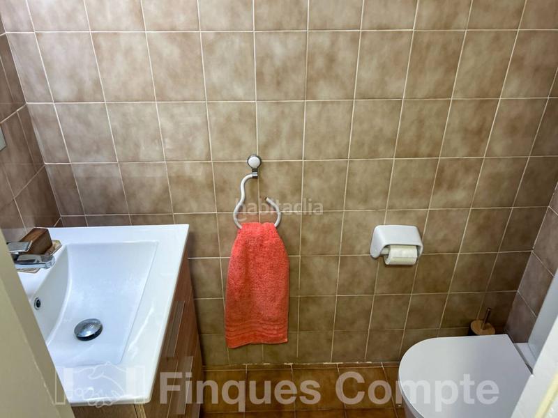 Foto f9105a6a-b01f-4111-8dab-6eff14af2cc9. Semi detached house with parking pool in Roda de Barà