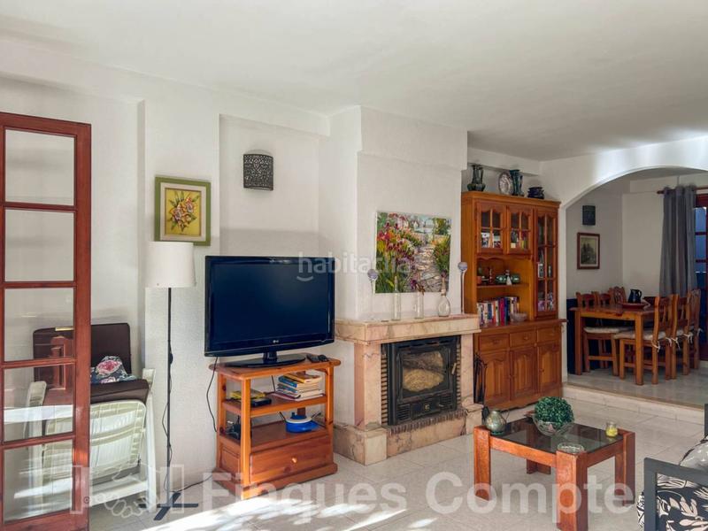 Foto 267b9e1a-fc24-4d14-ba20-e18e4df7263c. Reihenhaus in Roda de Barà