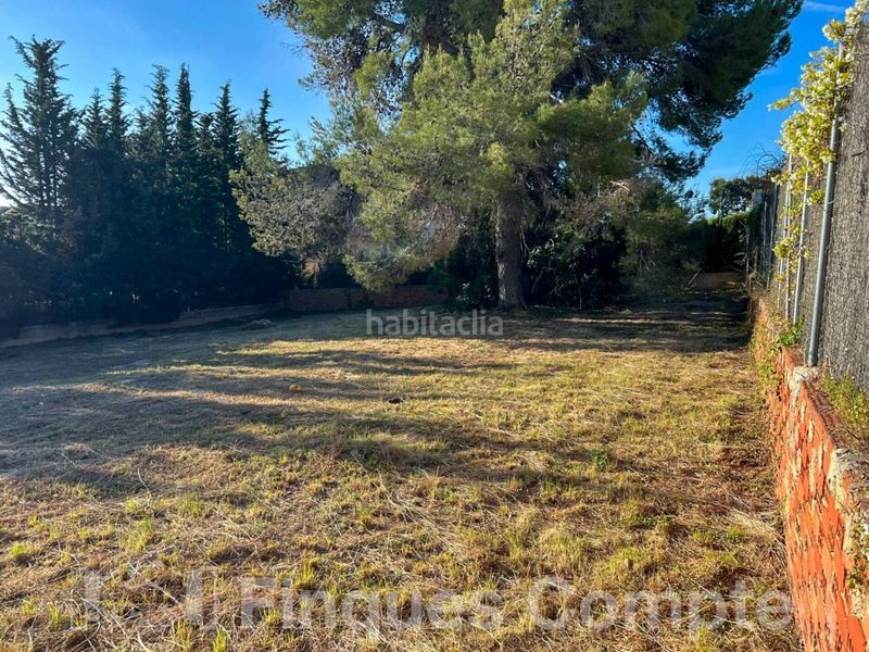 Foto dd4ec33d-042f-4ef4-980c-e277e2124777. Terreny residencial a Roda de Barà