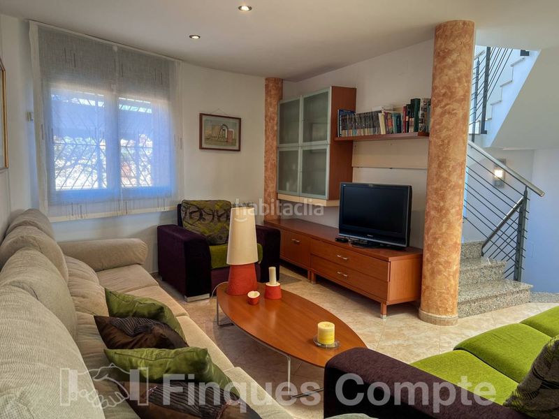 Foto 824896af-2beb-4709-a8d8-3d3ac599b0b3. Chalet  en venta en roda de berà en Roda de Barà