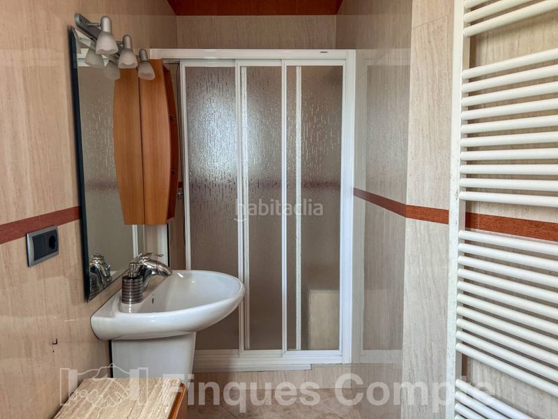 Foto f00c7a54-0a92-4def-9b8f-e3a214c3dd94. Chalet  en venta en roda de berà en Roda de Barà