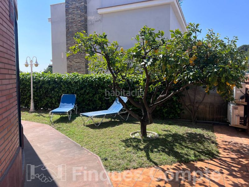 Foto f0a57151-8fdd-477f-95c1-a70ff779d197. Chalet  en venta en roda de berà en Roda de Barà