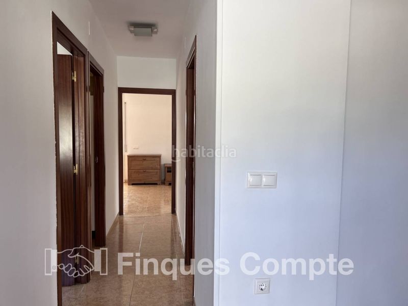 Foto 4b350e38-ea1f-4388-9168-5608c0984582. Casa adossada amb calefacció aparcament a Bonastre