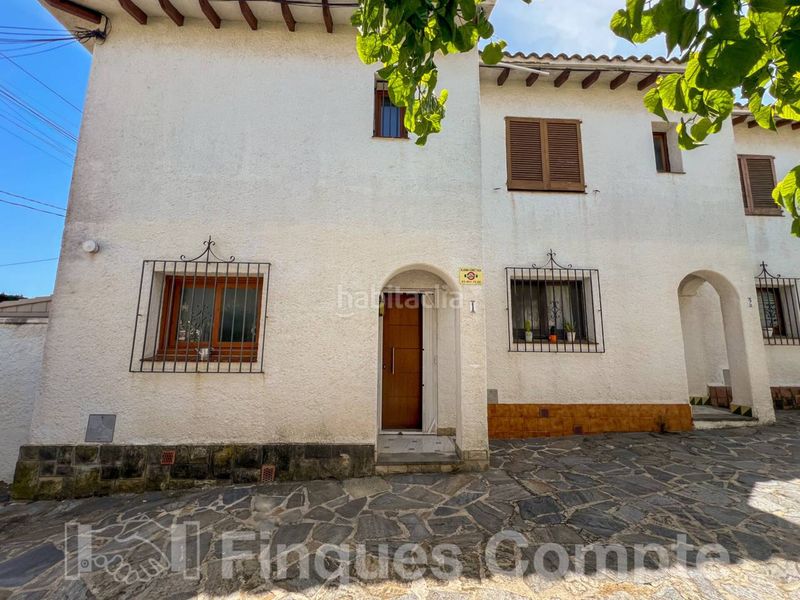 Foto 3589c7a6-f58f-4ad2-bf1b-5e9ecd8ff34b. Casa adossada amb calefacció aparcament a Roda de Barà