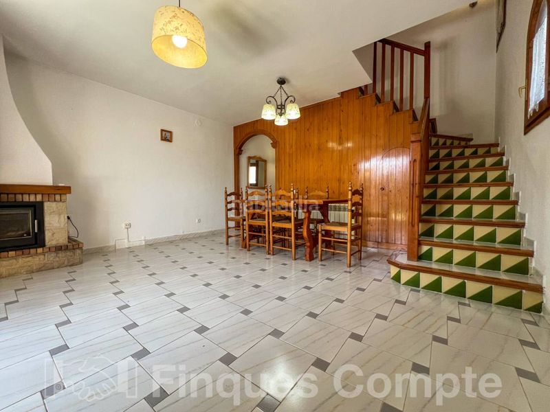 Foto 564877eb-3698-4043-90b2-c99365c749bd. Casa adossada amb calefacció aparcament a Roda de Barà