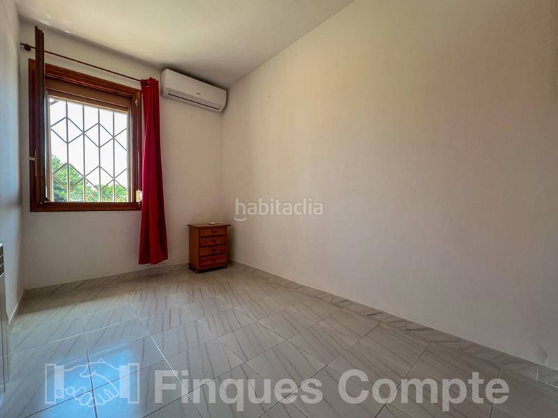 Foto 8413d6f6-1860-4024-a5d5-c4288e3f451f. Casa adossada amb calefacció aparcament a Roda de Barà