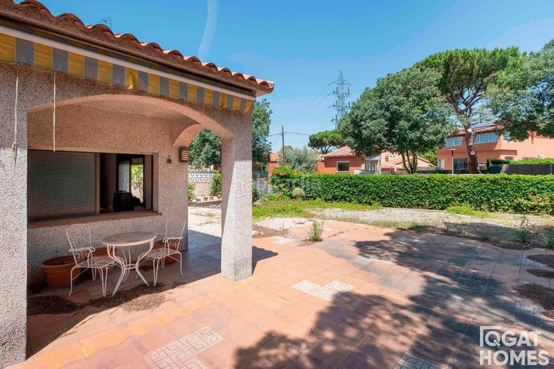 Foto a7d29b63-86c7-44e7-b7c7-3090f1727e9c. Casa con parcheggio piscina in Mira-sol Sant Cugat del Vallès