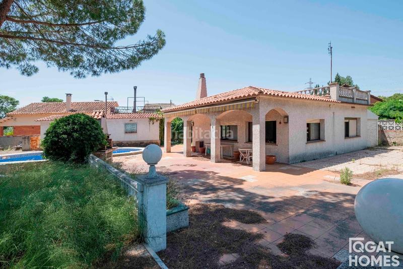 Foto d1be85de-7d8e-4b0d-b0ed-6ae2ac5f4aef. Casa con parcheggio piscina in Mira-sol Sant Cugat del Vallès