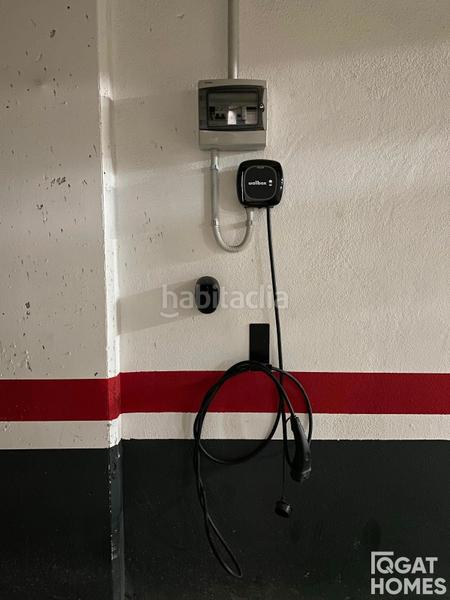 Foto fc0b3a09-c27e-4b92-8f0d-f4dac6d034e9. Parking voiture dans Turó de Can Mates Sant Cugat del Vallès