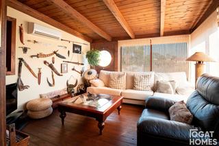 Chalet  Planeta. Chalet independiente en la floresta