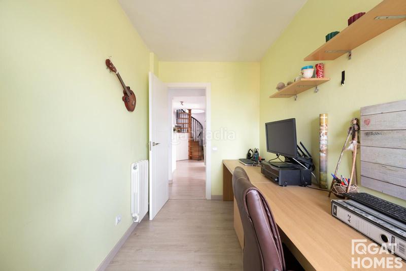 Foto 6c0a2f98-d43f-4a88-aa28-a0cb8b055ff2. Duplex avec chauffage parking dans Progrés Rubí