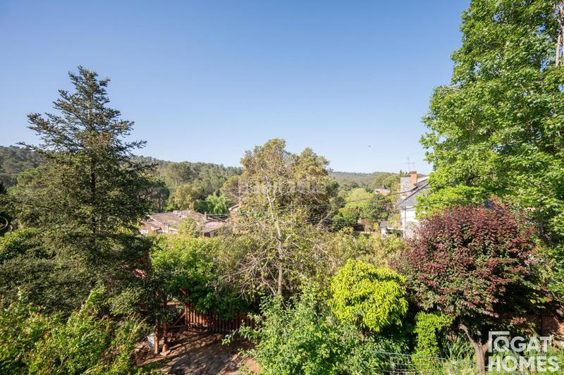 Foto 0785a8b9-8699-4f90-906c-4e59263fb364. Chalet espectacular casa unifamiliar con vistas panorámicas al parque natural de collserola Valldoreix en Sant Cugat del Vallès