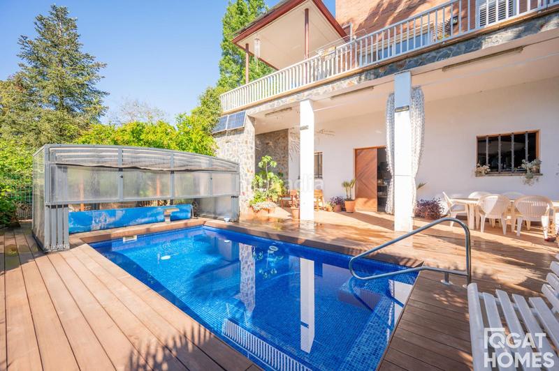 Foto 4013cc18-4a8a-4d10-a02a-a34a92bdbfd6. Chalet espectacular casa unifamiliar con vistas panorámicas al parque natural de collserola Valldoreix en Sant Cugat del Vallès