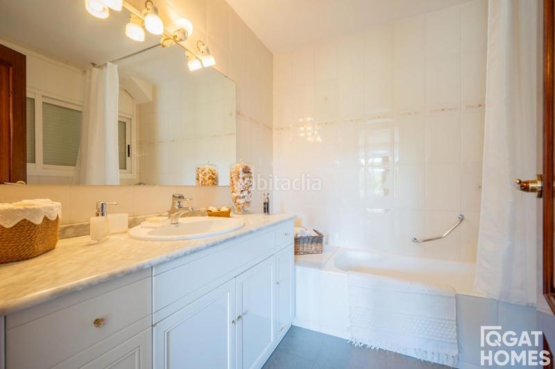 Foto e83acf86-ee8e-4e0a-8674-00c459b52fe3. Chalet espectacular casa unifamiliar con vistas panorámicas al parque natural de collserola Valldoreix en Sant Cugat del Vallès