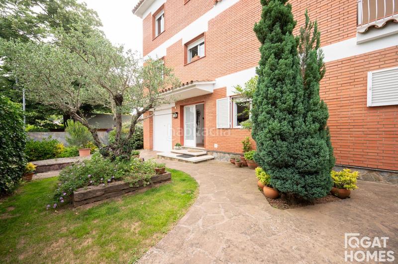Foto 15caaffa-c675-4536-94f3-8813a25f8a74. Casa con parcheggio piscina in Golf-Can Trabal Sant Cugat del Vallès