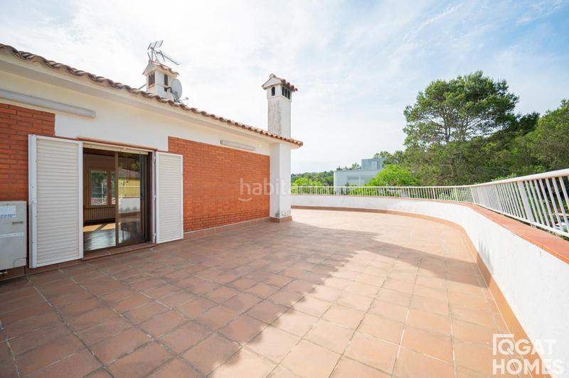 Foto 3e19b57d-743b-4f6d-aaca-74758e968028. Casa con parcheggio piscina in Golf-Can Trabal Sant Cugat del Vallès