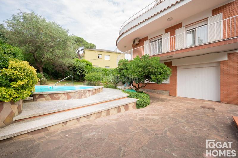Foto 49cbf3b3-22ec-4a7f-92f3-0e5a0d17d9ce. Casa con parcheggio piscina in Golf-Can Trabal Sant Cugat del Vallès