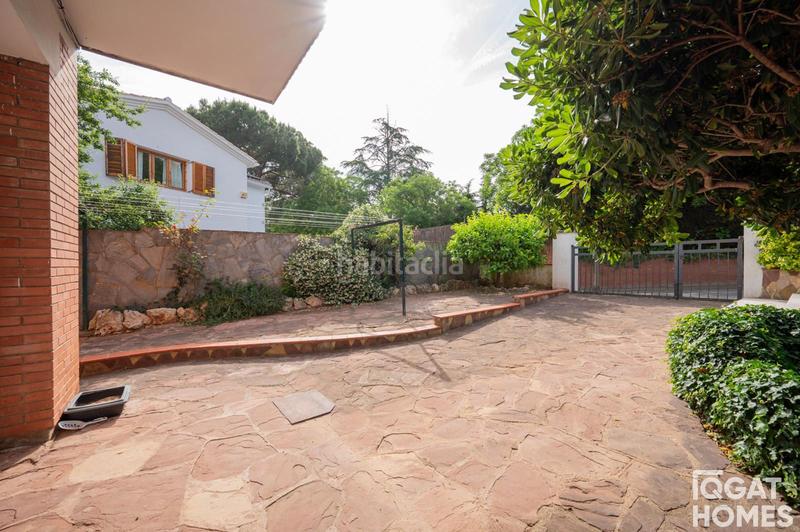 Foto e56075d0-e0f1-449b-b918-ca72bd9ce847. Casa con parcheggio piscina in Golf-Can Trabal Sant Cugat del Vallès