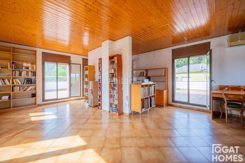 Foto f24ff7a5-cf66-42d9-9f83-a841307f4cf2. Casa con parcheggio piscina in Golf-Can Trabal Sant Cugat del Vallès