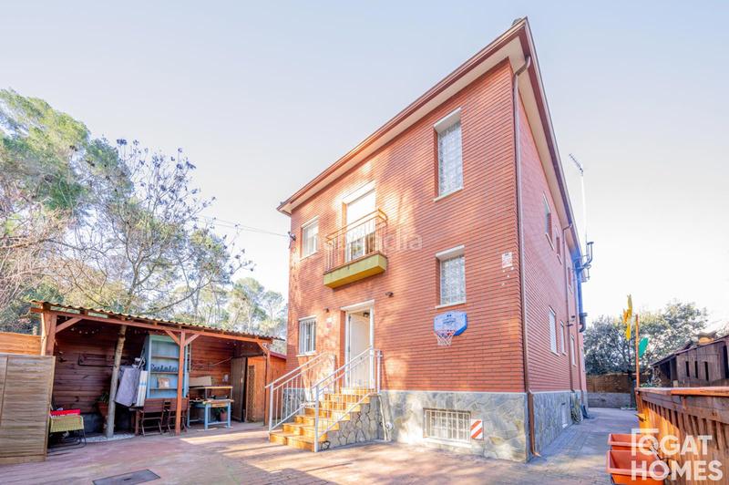 Foto c57a1575-f3f5-4f27-9766-e0d55d55dd6c. Chalet mit heizung parking in Mira-sol Sant Cugat del Vallès