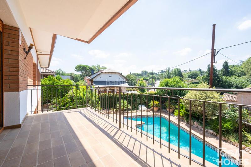 Foto 36cbacbf-5661-404a-86ff-cb1ef6a989de. Chalet con riscaldamento parcheggio piscina in Valldoreix Sant Cugat del Vallès