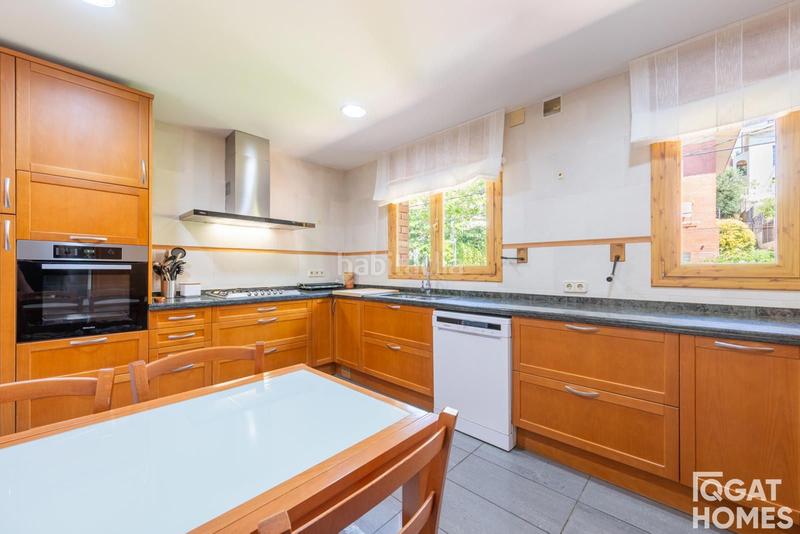 Foto 4905453d-ae44-43b3-aa03-bb6595f656e5. Chalet con riscaldamento parcheggio piscina in Valldoreix Sant Cugat del Vallès