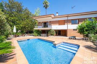 Chalet  Ramon escayola. Chalet independiente  en valldoreix