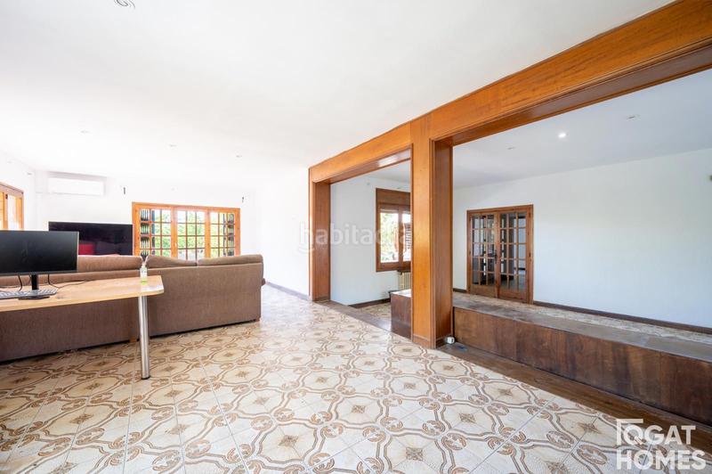 Foto 012e113c-1059-46bc-8a69-2b4311184ca0. Chalet mit parking pool in Mira-sol Sant Cugat del Vallès