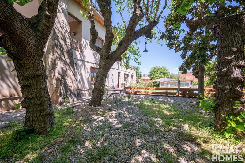 Foto 65ab4277-9a84-4955-9c34-baf4ef48aec1. Chalet mit parking pool in Mira-sol Sant Cugat del Vallès