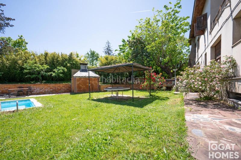 Foto 89cfd9fc-784e-4908-8902-17bdbb58fa3e. Chalet mit parking pool in Mira-sol Sant Cugat del Vallès