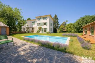 Xalet  Pamplona. Gran casa a rehabilitar en mirasol