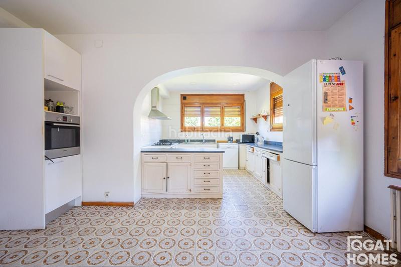 Foto e5b5b094-ee74-4935-9396-45d12603cf91. Chalet mit parking pool in Mira-sol Sant Cugat del Vallès