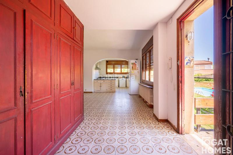 Foto e69a0897-2173-42a9-b9c7-1eda311384a6. Chalet mit parking pool in Mira-sol Sant Cugat del Vallès