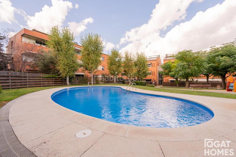 Foto 426f6cf6-80bc-4e35-95cc-72426f6511d8. Pis amb calefacció aparcament piscina a Colomer Sant Cugat del Vallès