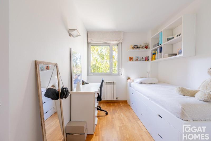 Foto 67da84a5-9e43-4d00-ab0d-3cdaf5117718. Pis amb calefacció aparcament piscina a Colomer Sant Cugat del Vallès